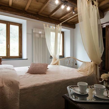 Bed and Breakfast Le Casine Del Borgo Борго-а-Моццано Екстер'єр фото